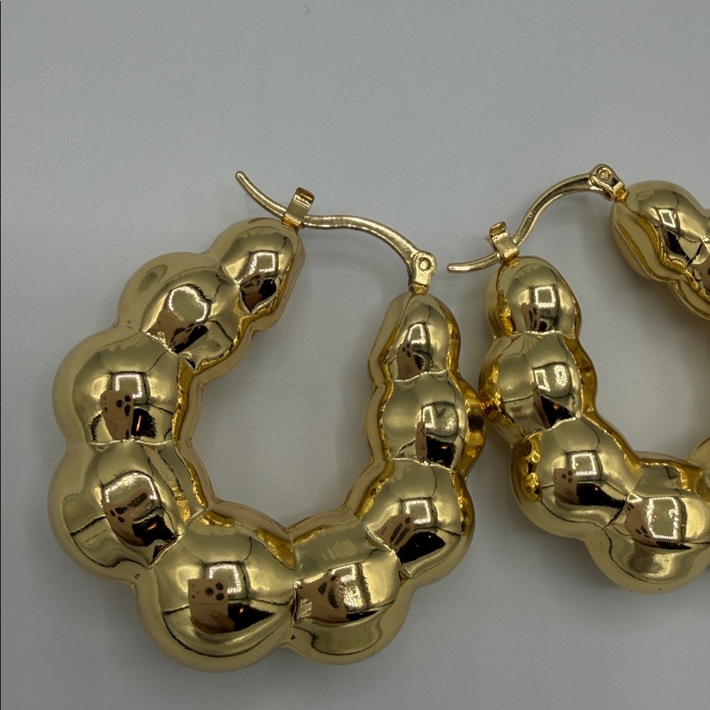 Gold Hoop Earrings - Picture 3 of 4